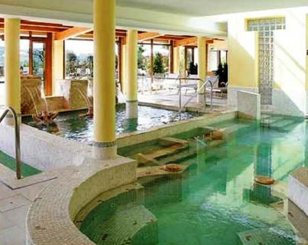 Villa Valentina Spa อุมแบร์ทิเดอ ภายนอก รูปภาพ